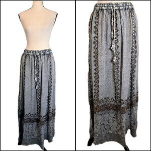 Purpura Gray Embroidered Boho Lagenlook Ethnic Festival Hippie Whimsy Skirt S/M